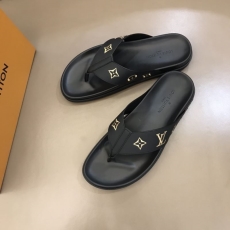 Louis Vuitton Slippers